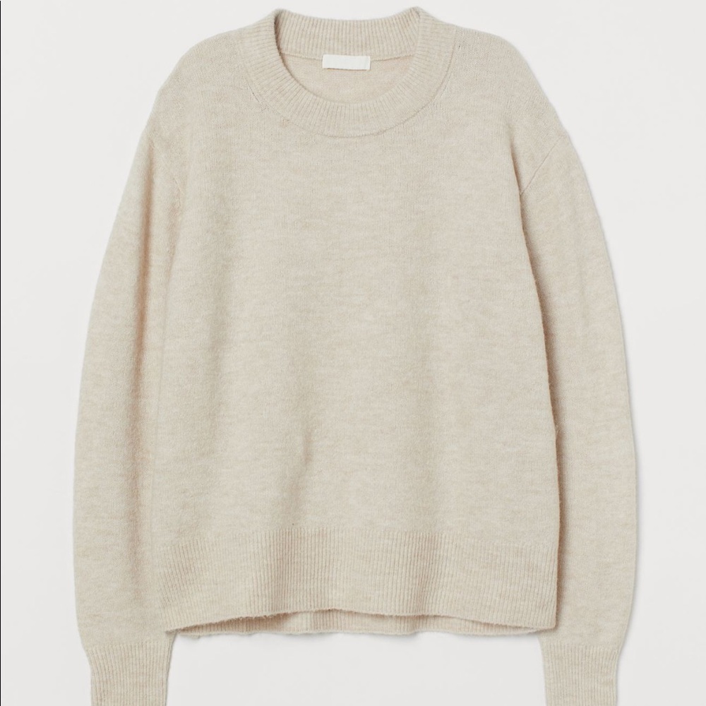 H&M beige sweater